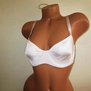 Victoria's Secret Unlined Push Up Bra smooth silky